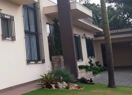 Casa Jardim dos Pinheiros - Atibaia - SP